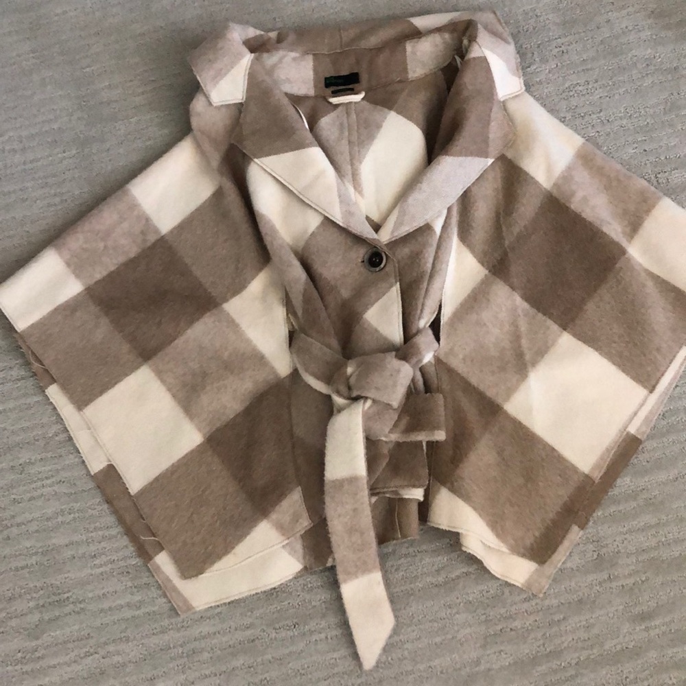 Plaid hooded belted cape